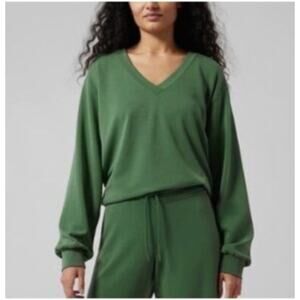 Athleta Willow V-Neck Sweatshirt Size Large Green